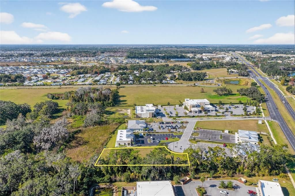 待售: $1,249,000 (0.70 acres)