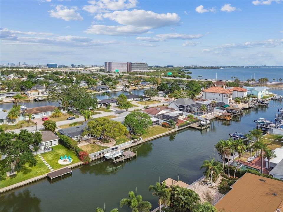 В аренду: $5,500 (4 спален, 2 ванн, 2088 Квадратных фут)