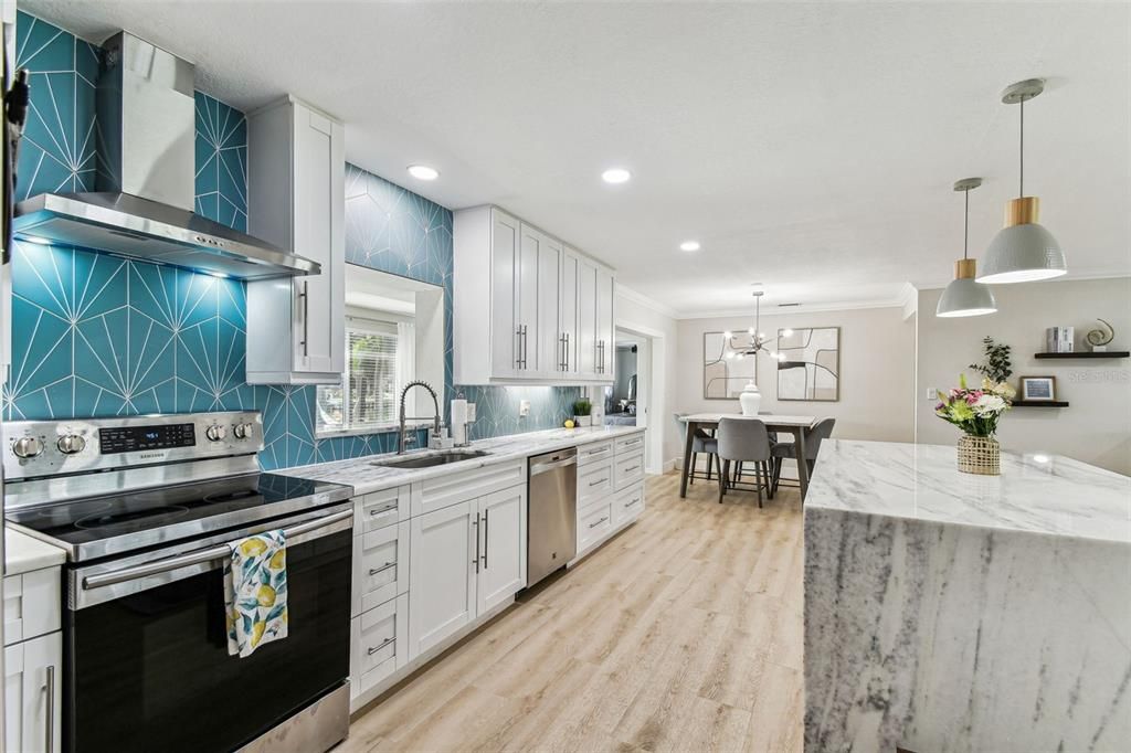 В аренду: $5,500 (4 спален, 2 ванн, 2088 Квадратных фут)