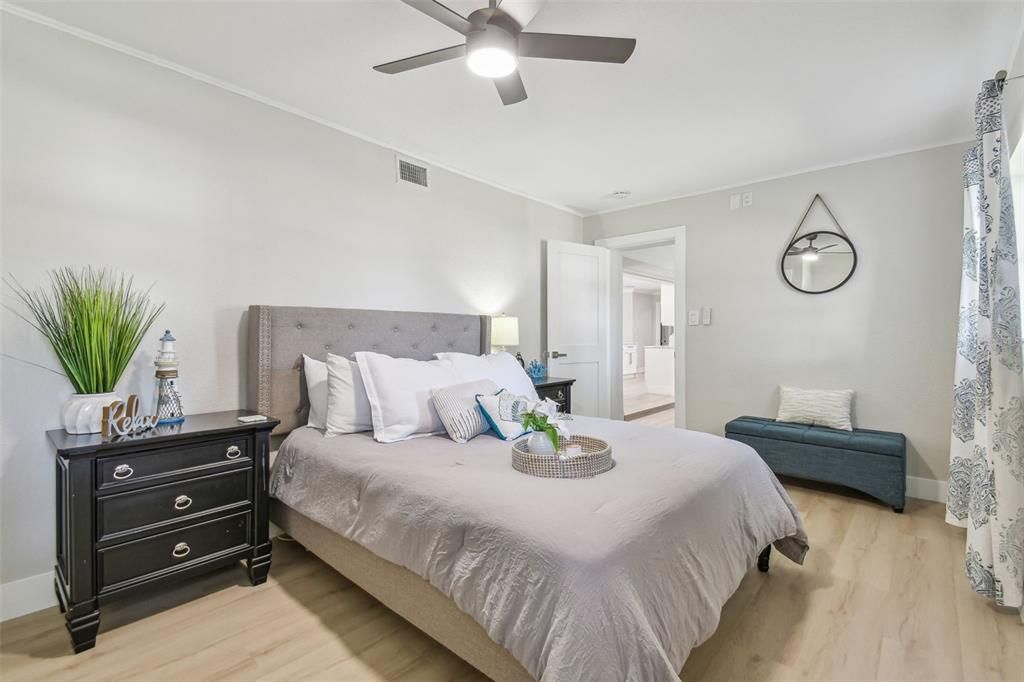 В аренду: $5,500 (4 спален, 2 ванн, 2088 Квадратных фут)