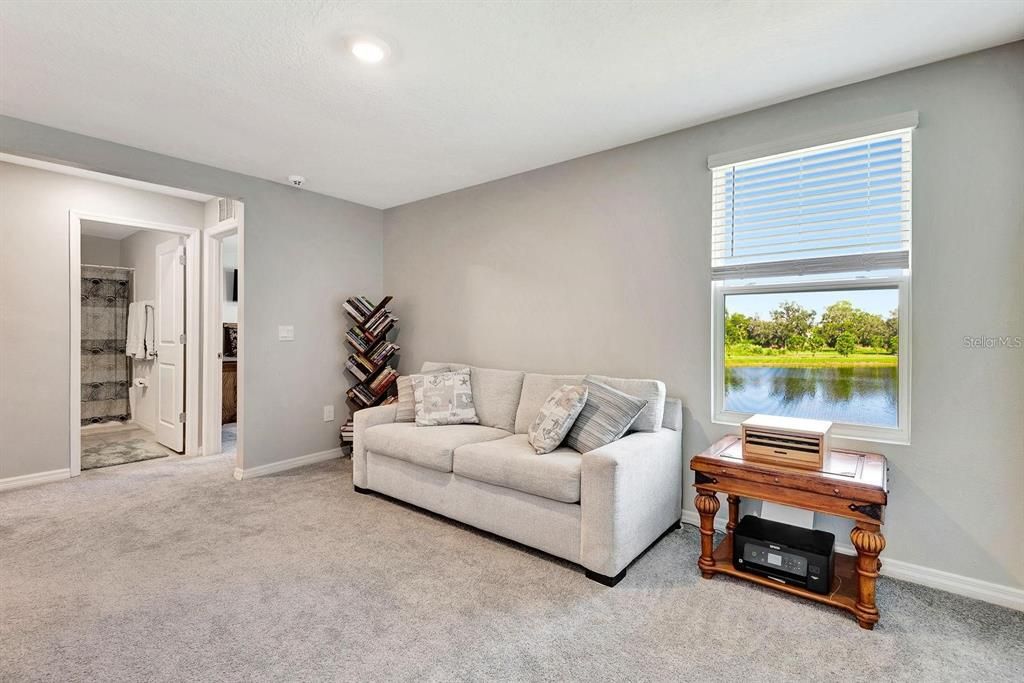 For Rent: $2,800 (3 beds, 2 baths, 1960 Square Feet)