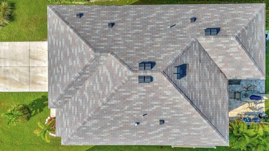 For Rent: $2,800 (3 beds, 2 baths, 1960 Square Feet)