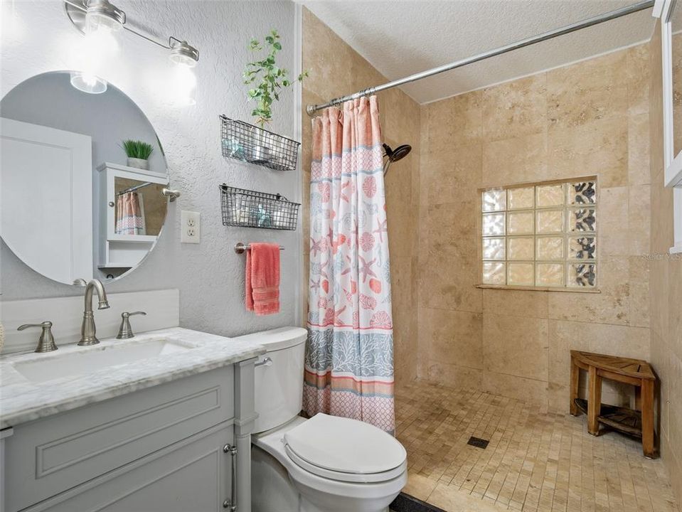 На продажу: $449,000 (2 спален, 2 ванн, 952 Квадратных фут)