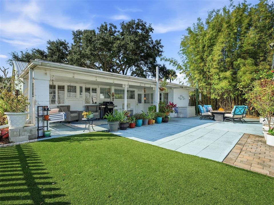 На продажу: $449,000 (2 спален, 2 ванн, 952 Квадратных фут)