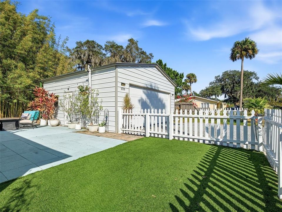 На продажу: $449,000 (2 спален, 2 ванн, 952 Квадратных фут)