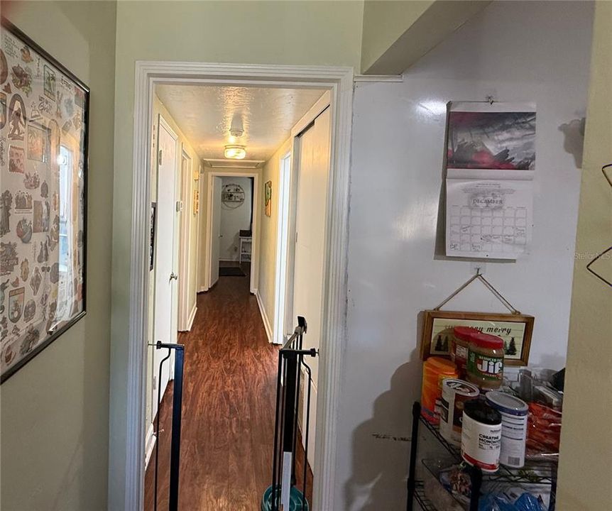 待售: $260,000 (3 贝兹, 2 浴室, 1304 平方英尺)