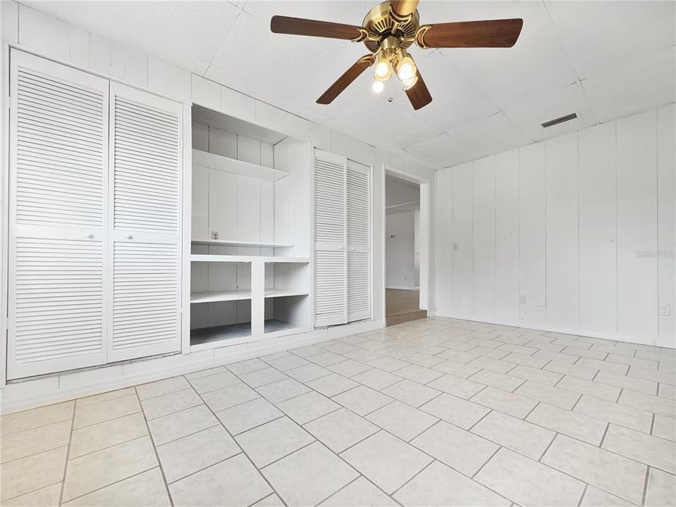 For Sale: $316,000 (4 beds, 2 baths, 1344 Square Feet)