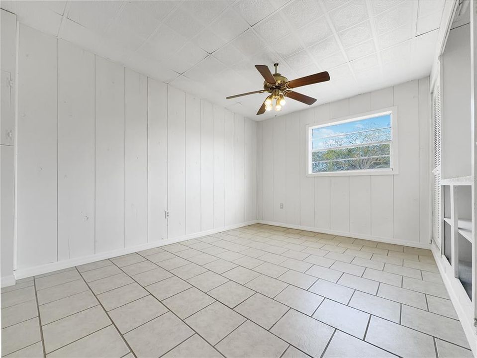 For Sale: $316,000 (4 beds, 2 baths, 1344 Square Feet)