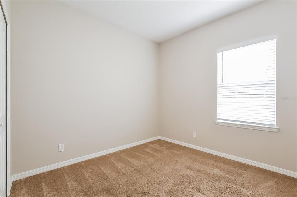 For Sale: $330,000 (3 beds, 2 baths, 1571 Square Feet)