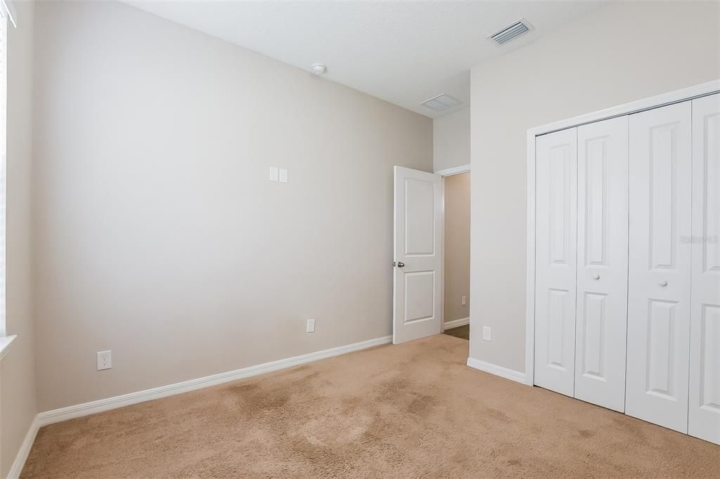 For Sale: $330,000 (3 beds, 2 baths, 1571 Square Feet)