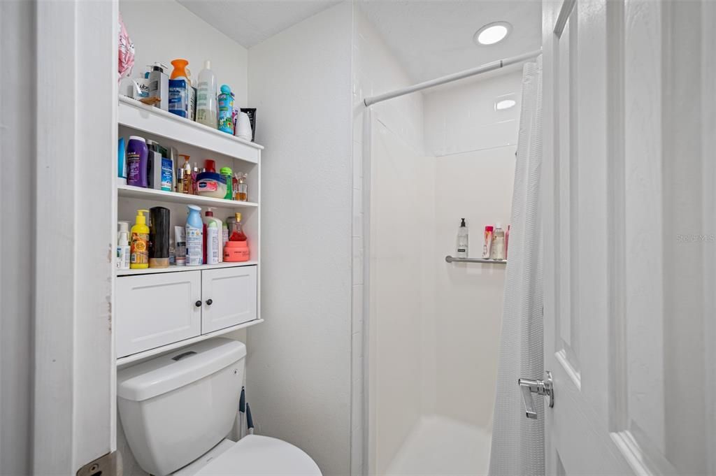 For Sale: $398,900 (3 beds, 2 baths, 1148 Square Feet)