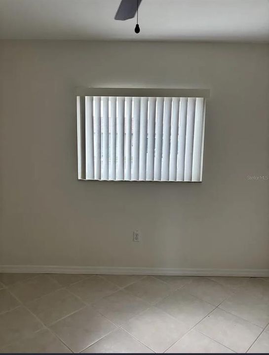 出租: $1,350 (2 贝兹, 2 浴室, 886 平方英尺)