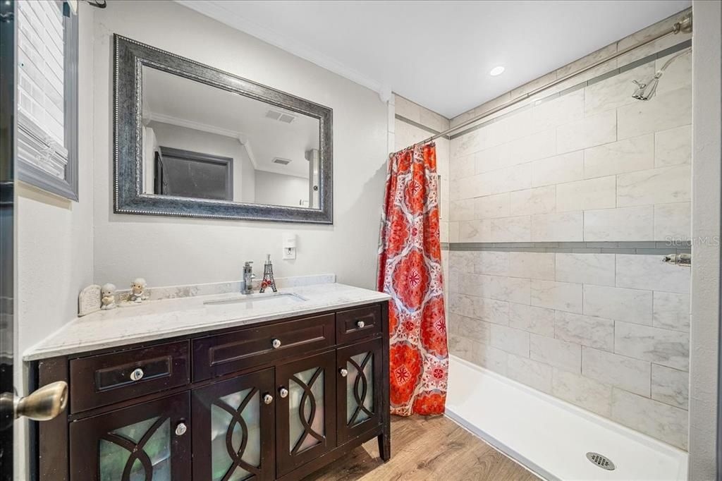 For Sale: $343,500 (3 beds, 2 baths, 1504 Square Feet)