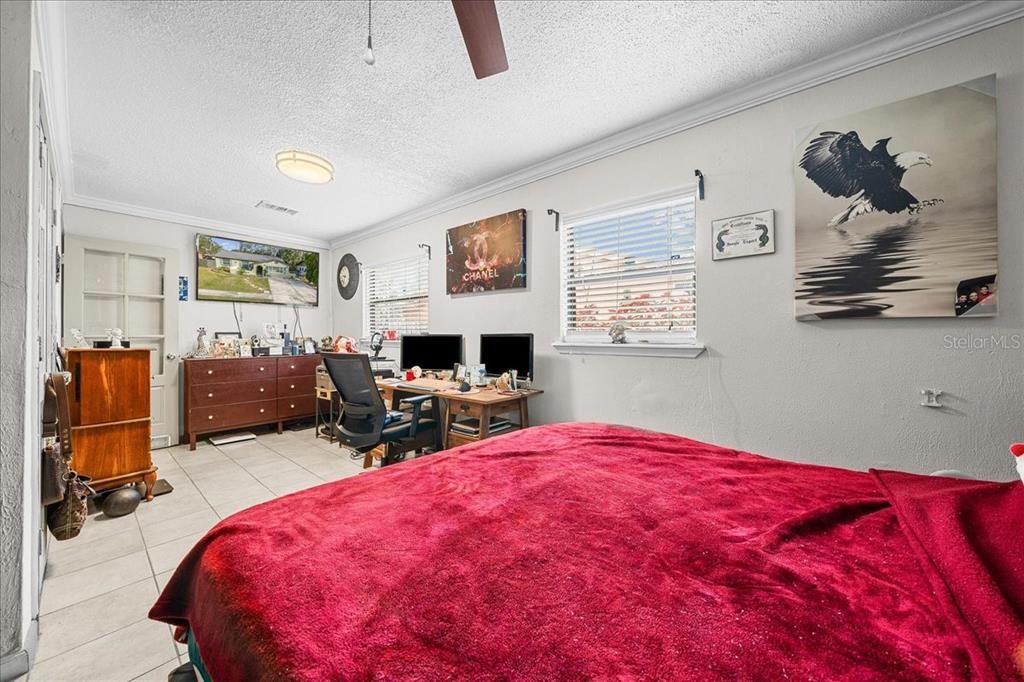 For Sale: $343,500 (3 beds, 2 baths, 1504 Square Feet)