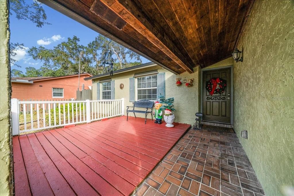 For Sale: $343,500 (3 beds, 2 baths, 1504 Square Feet)