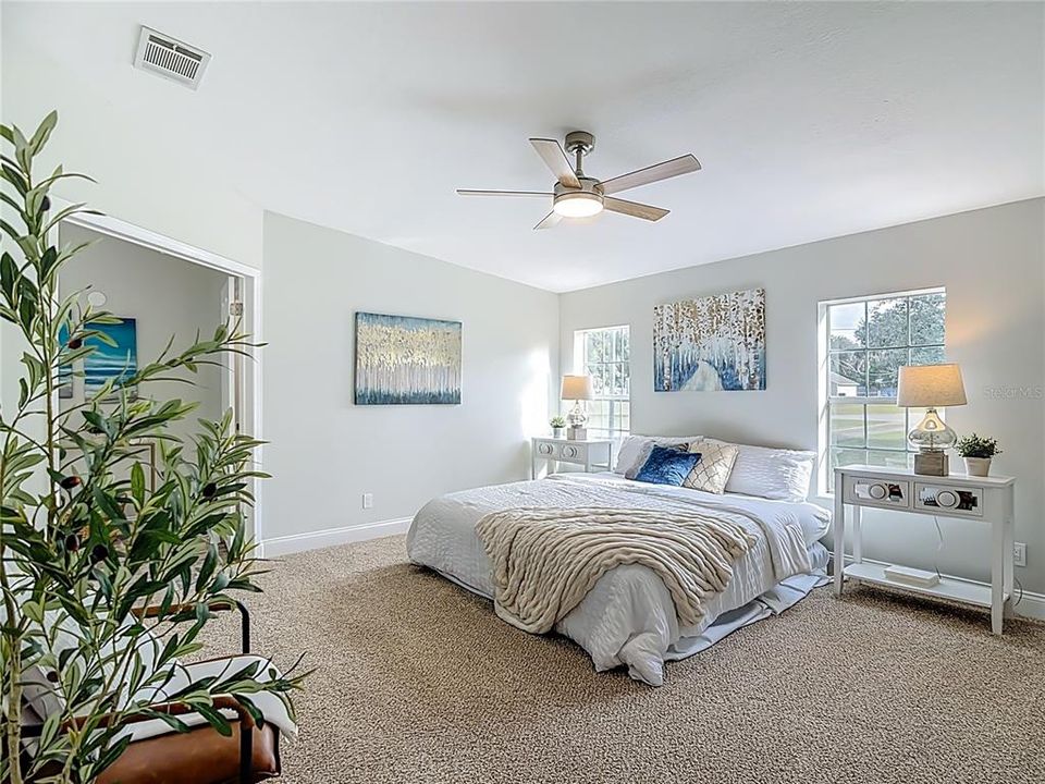 For Sale: $369,900 (3 beds, 2 baths, 2108 Square Feet)