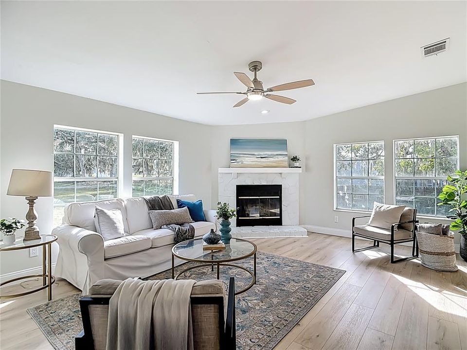 For Sale: $369,900 (3 beds, 2 baths, 2108 Square Feet)