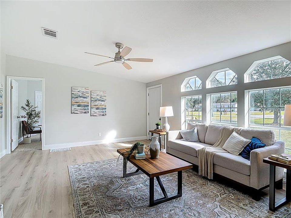 For Sale: $369,900 (3 beds, 2 baths, 2108 Square Feet)