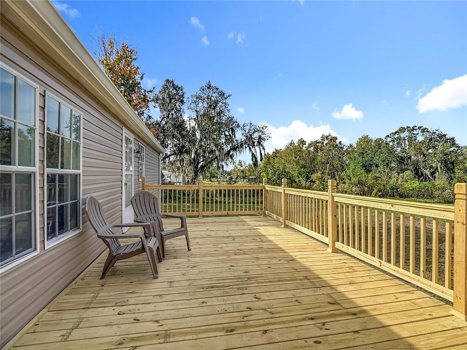 For Sale: $369,900 (3 beds, 2 baths, 2108 Square Feet)