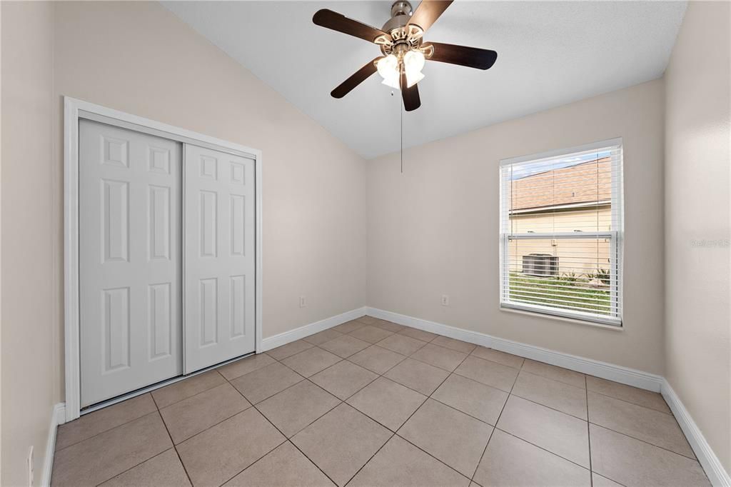 В аренду: $2,000 (3 спален, 2 ванн, 1264 Квадратных фут)