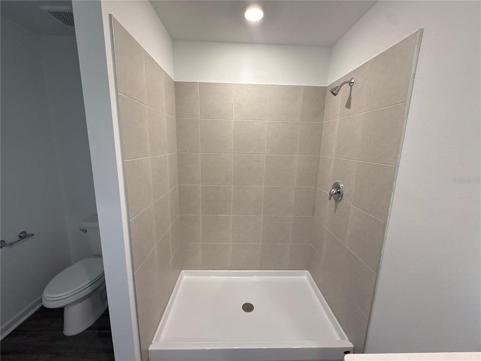 For Rent: $1,695 (3 beds, 2 baths, 1428 Square Feet)