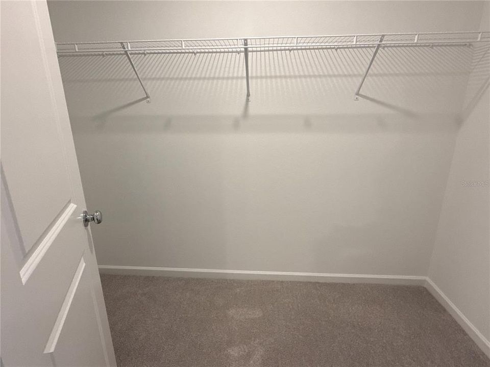 For Rent: $1,695 (3 beds, 2 baths, 1428 Square Feet)