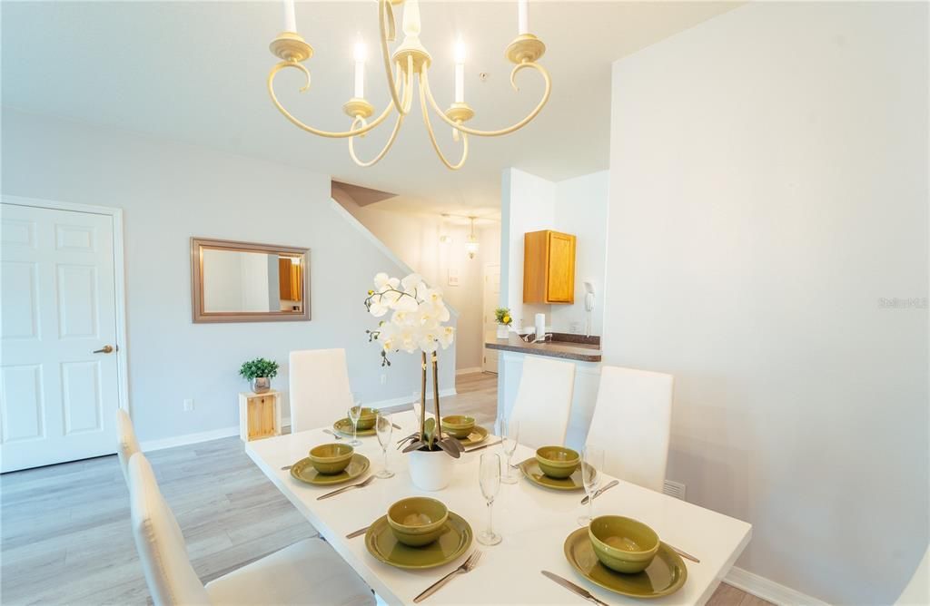 For Rent: $2,500 (3 beds, 2 baths, 1808 Square Feet)