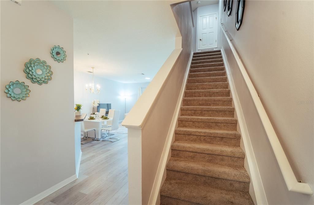 For Rent: $2,500 (3 beds, 2 baths, 1808 Square Feet)