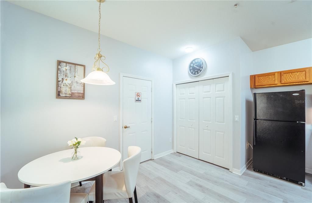 For Rent: $2,500 (3 beds, 2 baths, 1808 Square Feet)