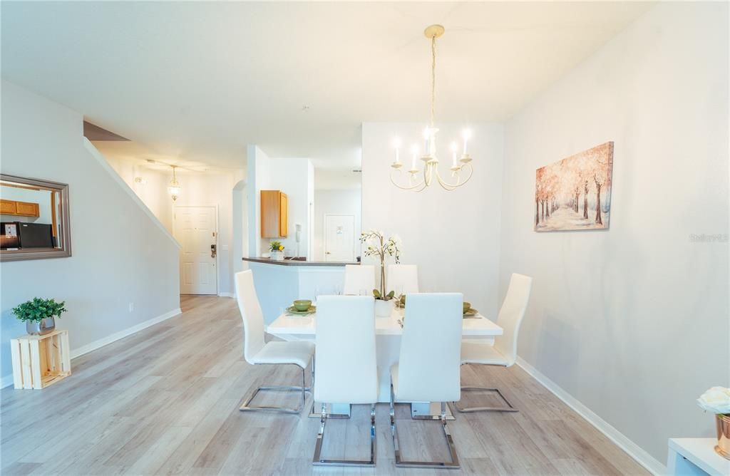 For Rent: $2,500 (3 beds, 2 baths, 1808 Square Feet)