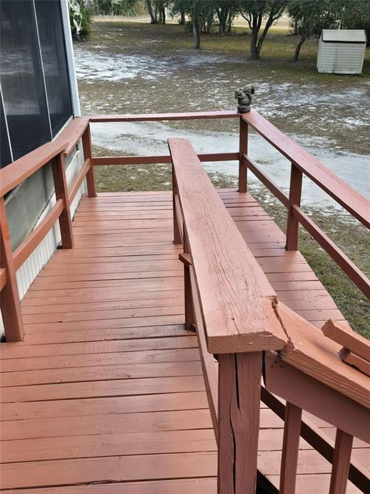 For Sale: $229,900 (2 beds, 2 baths, 924 Square Feet)