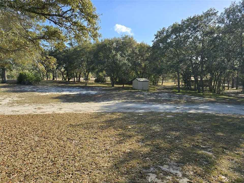 For Sale: $229,900 (2 beds, 2 baths, 924 Square Feet)