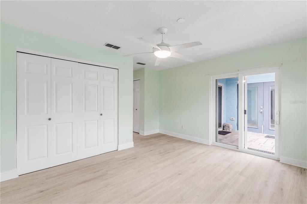 For Sale: $550,000 (3 beds, 2 baths, 1668 Square Feet)