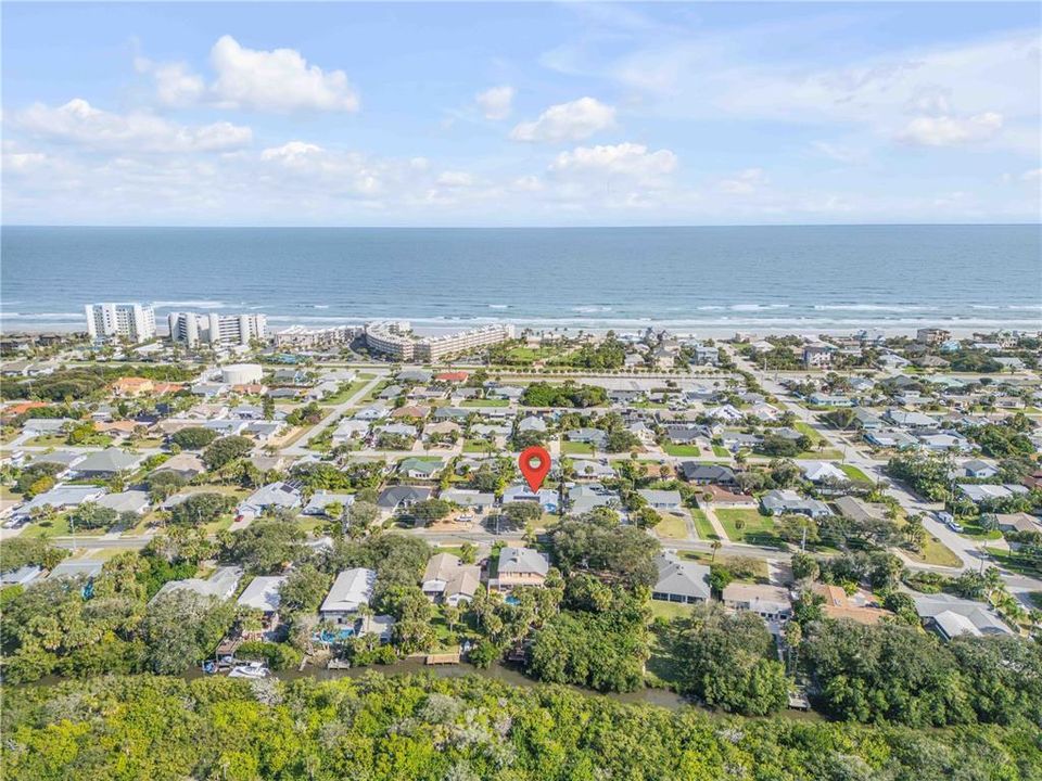 For Sale: $550,000 (3 beds, 2 baths, 1668 Square Feet)