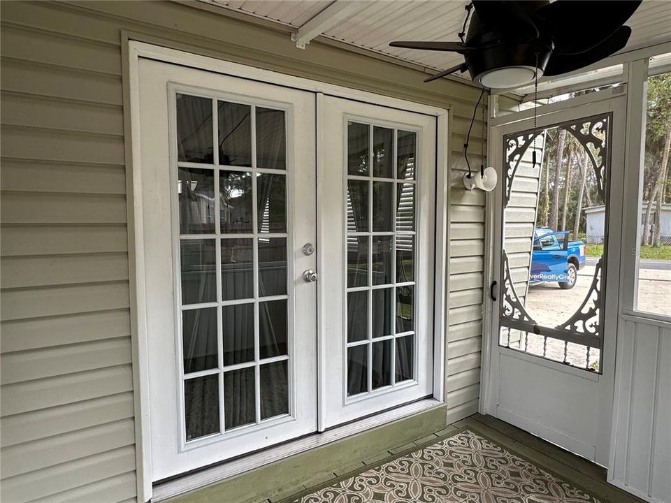 For Sale: $199,000 (2 beds, 2 baths, 1152 Square Feet)