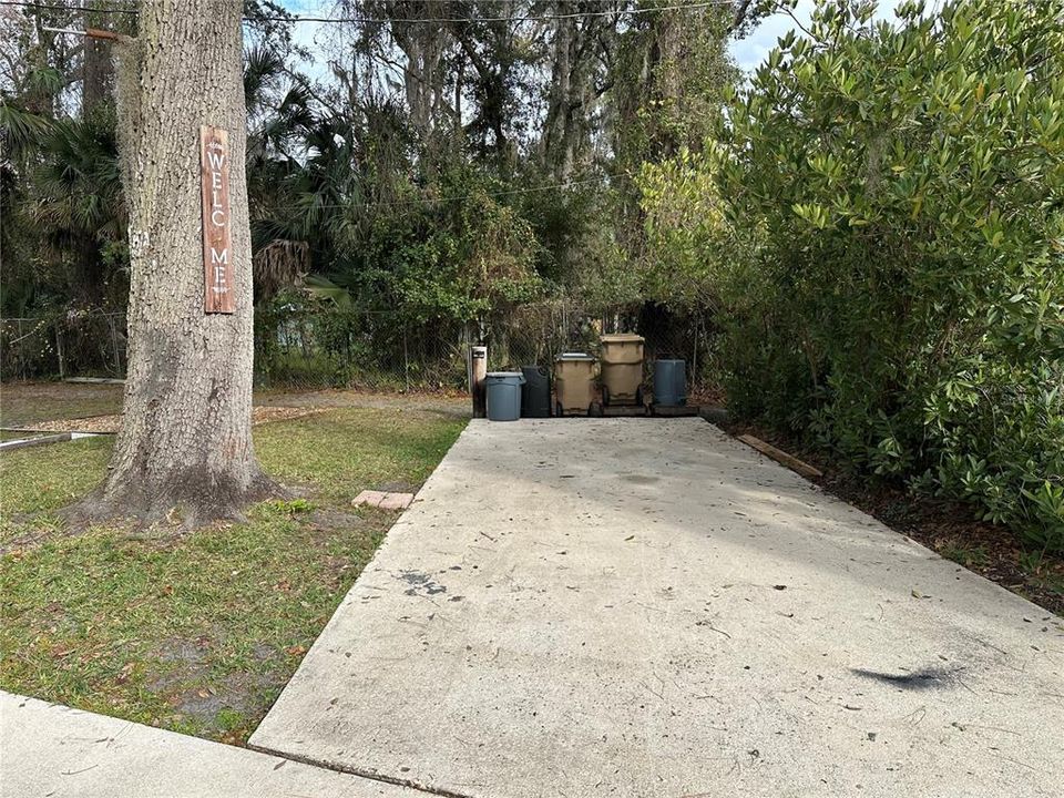 For Sale: $199,000 (2 beds, 2 baths, 1152 Square Feet)