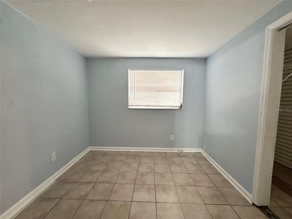 В аренду: $2,400 (3 спален, 1 ванн, 1044 Квадратных фут)