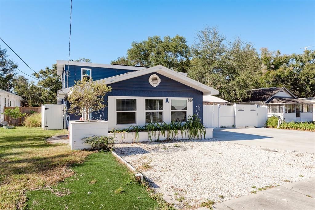 В аренду: $2,495 (2 спален, 2 ванн, 1700 Квадратных фут)