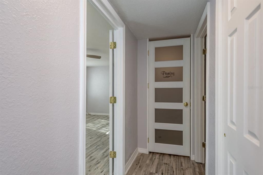 В аренду: $2,495 (2 спален, 2 ванн, 1700 Квадратных фут)