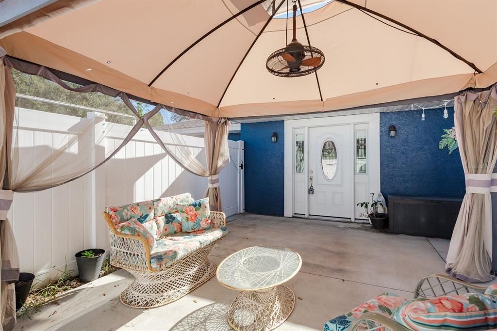 В аренду: $2,495 (2 спален, 2 ванн, 1700 Квадратных фут)