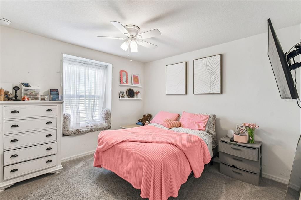 For Sale: $410,000 (4 beds, 2 baths, 2185 Square Feet)