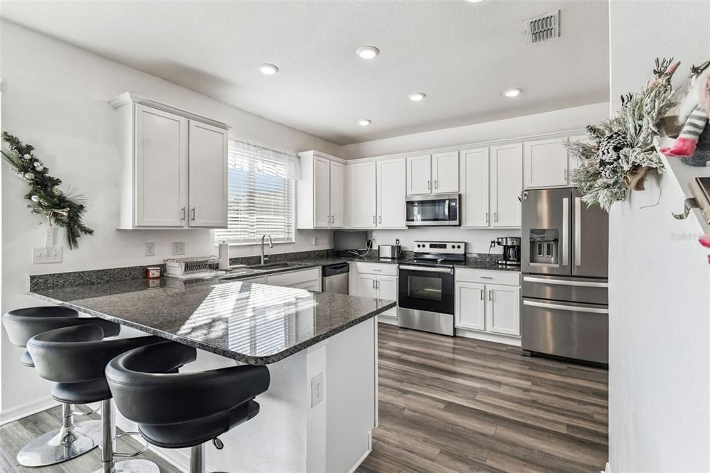 For Sale: $410,000 (4 beds, 2 baths, 2185 Square Feet)