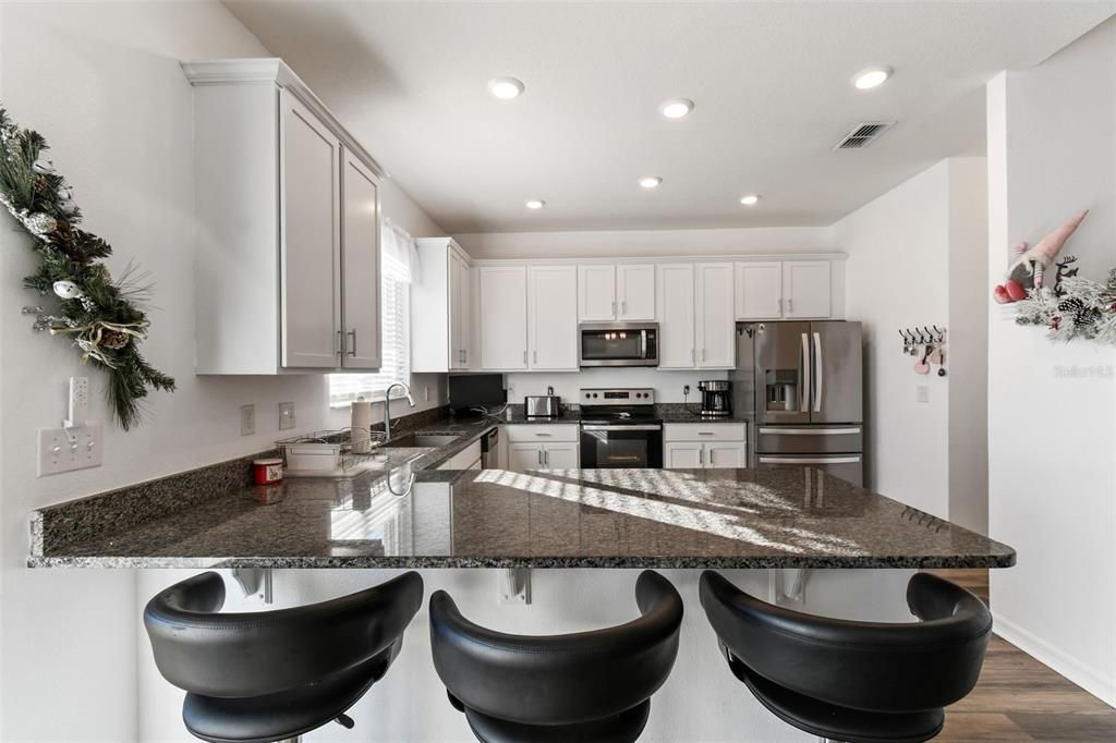 For Sale: $410,000 (4 beds, 2 baths, 2185 Square Feet)