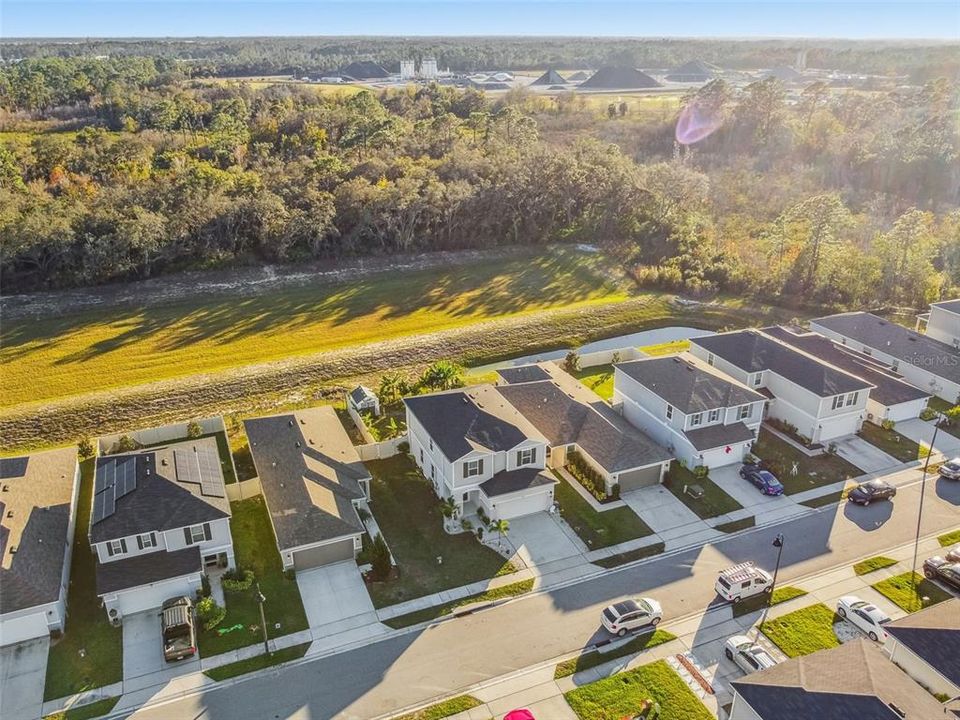 For Sale: $410,000 (4 beds, 2 baths, 2185 Square Feet)