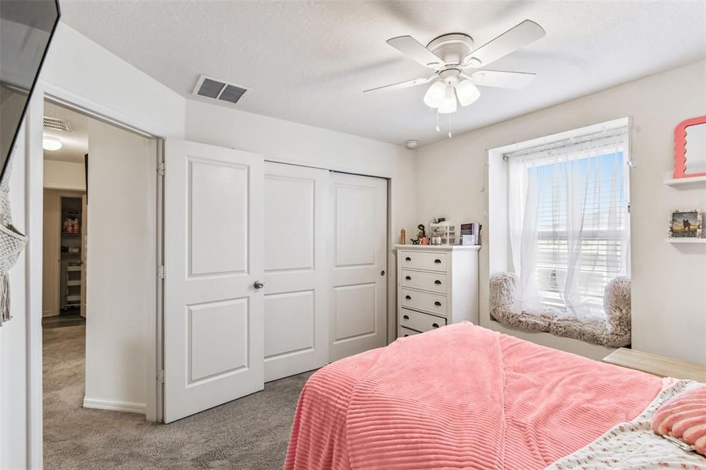 For Sale: $410,000 (4 beds, 2 baths, 2185 Square Feet)