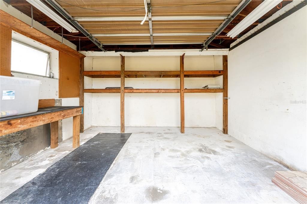 На продажу: $299,000 (3 спален, 2 ванн, 1663 Квадратных фут)