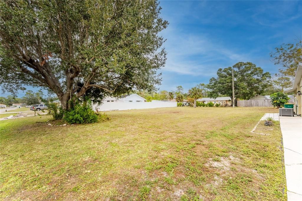 На продажу: $299,000 (3 спален, 2 ванн, 1663 Квадратных фут)