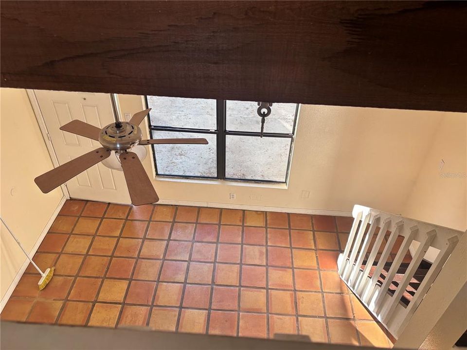 For Sale: $175,000 (2 beds, 2 baths, 928 Square Feet)