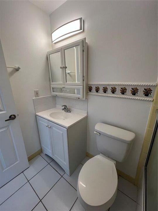 出租: $1,800 (2 贝兹, 2 浴室, 956 平方英尺)