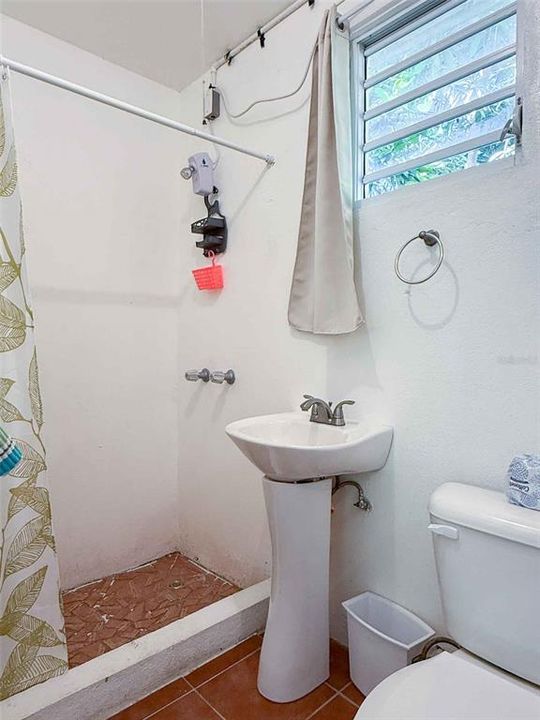 For Sale: $795,000 (4 beds, 4 baths, 1316 Square Feet)